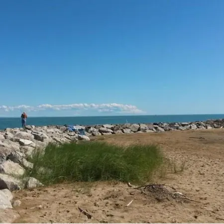 Charming Flat Just Steps Away From The Apartment Bibione