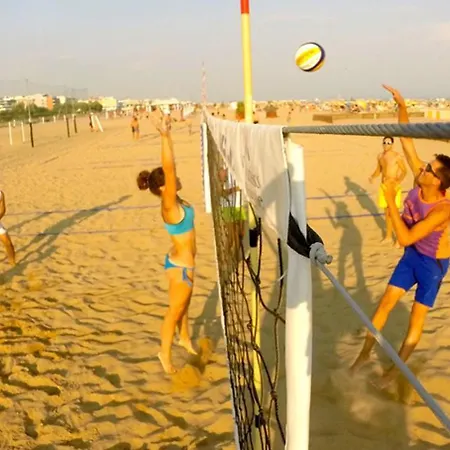 Charming Flat Just Steps Away From The Apartman Bibione