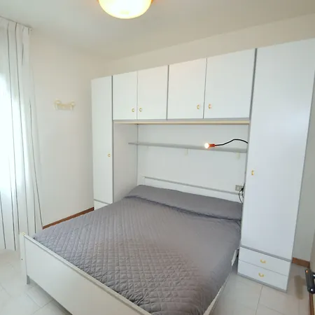 Apartment Charming Flat Just Steps Away From The Bibione